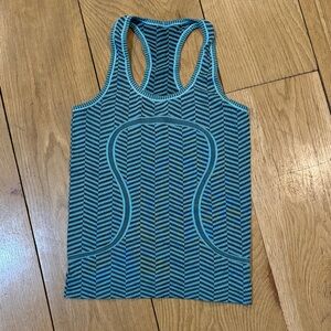 Lulu lemon athletic tank top